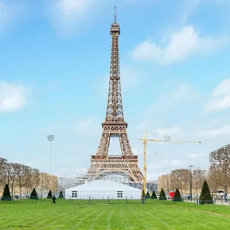 Awesome In With Wifi Paris